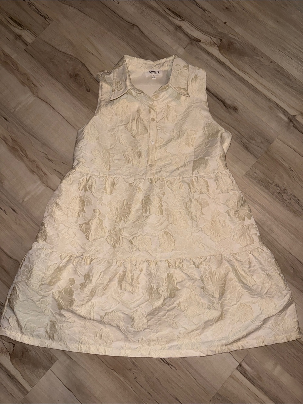 Sleeveless Cream Floral Jacquard Dress